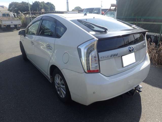 トヨタ プリウスＰＨＶ １．８ Ｓ H25年 (近畿) 99