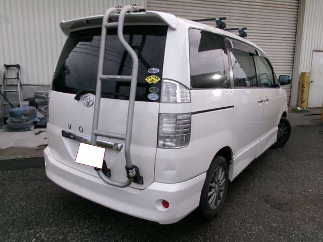 トヨタ ヴォクシー ２．０ Ｚ 煌 H18年 (近畿) 99