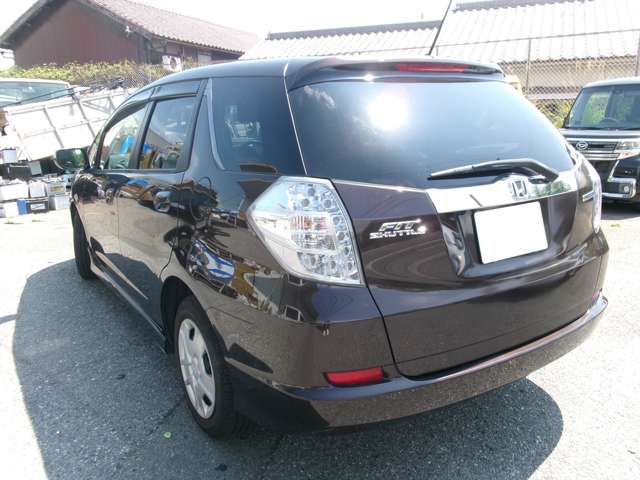 ホンダ フィット　シャトル　ハイブリッド １．３ スマートセレクション H24年 (近畿) 99