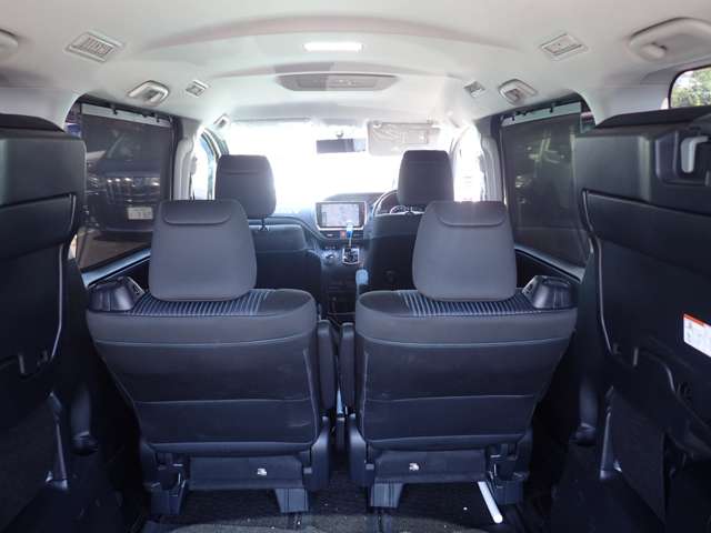 トヨタ ヴォクシー ２．０ ＺＳ H27年 (近畿) 99