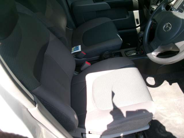 マツダ ファミリアバン １．６ ＶＥ ４ＷＤ H30年 (近畿) 99