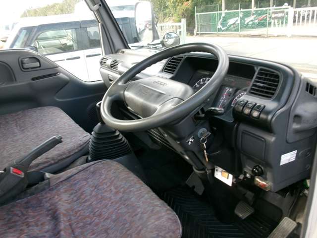 日産 アトラス ＤＸ H17年 (近畿) 99