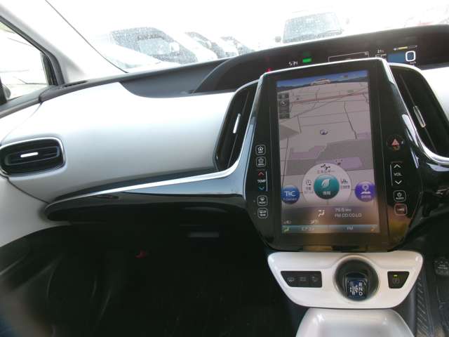 トヨタ プリウスＰＨＶ １．８ Ａ レザーパッケージ R1年 (近畿) 99