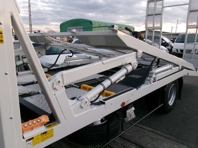 いすゞ エルフ ２ＲＧ－ＮＰＲ８８ＹＭ ２台積ミ積載車 R6年 (近畿) 99