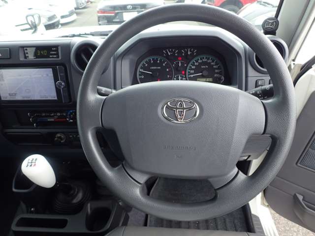 トヨタ ランドクルーザーピックアップ ４．０ ４ＷＤ H26年 (近畿) 99