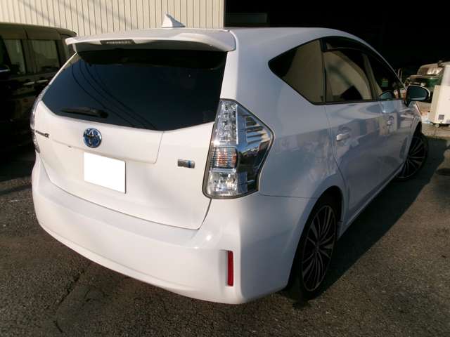 トヨタ プリウスΑ １．８ Ｓ H24年 (近畿) 99