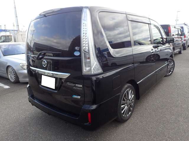 日産 セレナ ２．０ ライダー パフォーマンススペック Ｓ－ＨＹＢＲＩＤ H25年 (近畿) 99