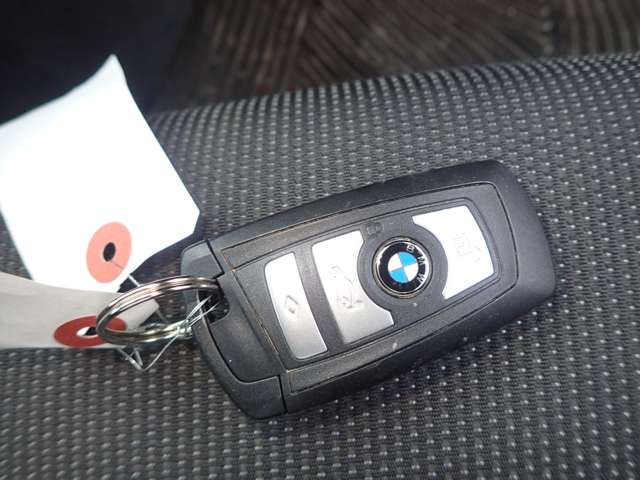 ＢＭＷ ５シリーズ ５２３Ｄ Ｍスポーツ ディーゼルターボ H25年 (近畿) 99