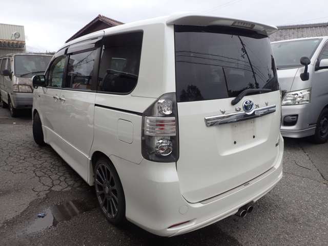 トヨタ ヴォクシー ２．０ ＺＳ ストリートビレット H19年 (近畿) 99