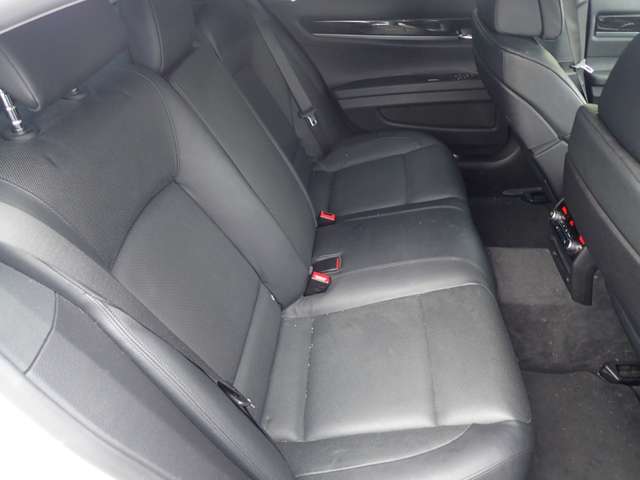 ＢＭＷ ７シリーズ ７４０ｉ H24年 (近畿) 99