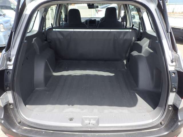 日産 ＮＶ１５０　ＡＤ １．６ ＶＥ ４ＷＤ R1年 (近畿) 99