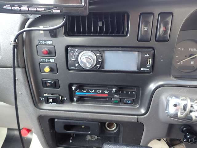 日産 キャラバンバン ２．７ ＤＸ ロング ディーゼル H7年 (近畿) 99
