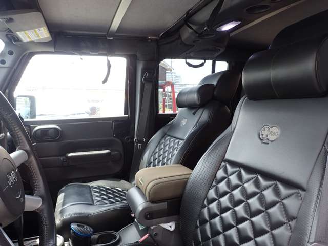 ジープ ラングラー　アンリミテッド アンリミテッド サハラ ４ＷＤ H20年 (近畿) 99