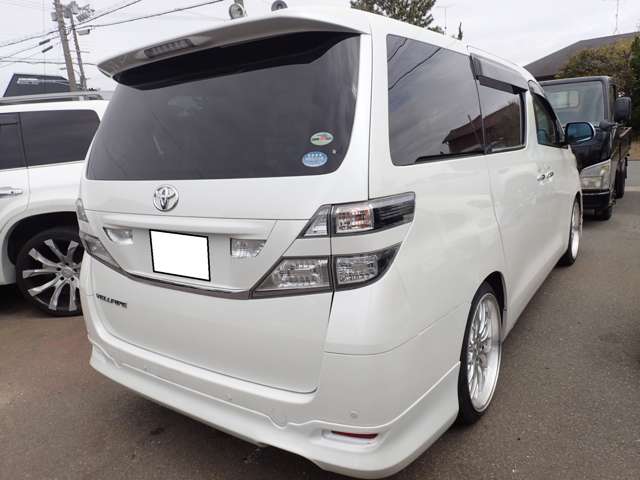 トヨタ ヴェルファイア ２．４Ｘ H21年 (近畿) 99
