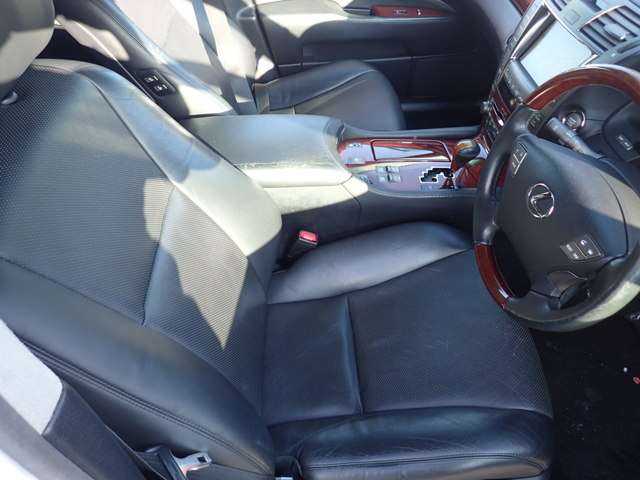 レクサス ＬＳ４６０ バージョンＳ　Ｉパッケージ H19年 (近畿) 99