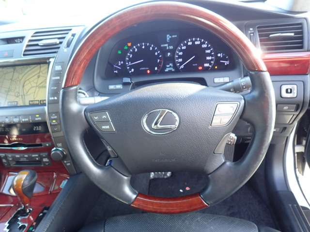 レクサス ＬＳ４６０ バージョンＳ　Ｉパッケージ H19年 (近畿) 99