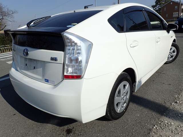 トヨタ プリウス １．８ Ｓ H23年 (近畿) 99