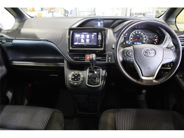 トヨタ ヴォクシー ２．０ ＺＳ 煌 H28年 (中国) 99