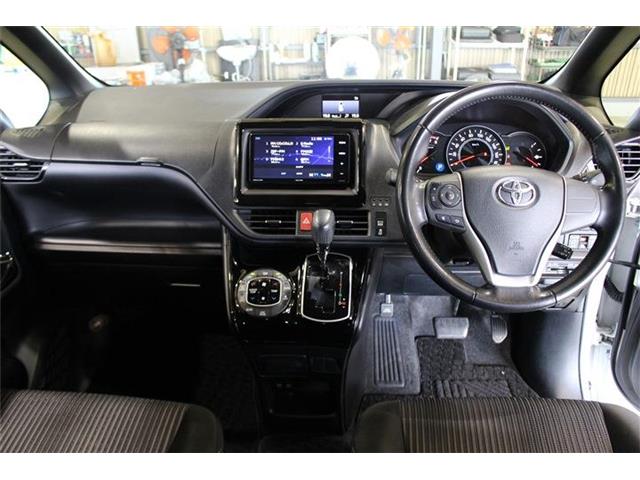 トヨタ ノア ２．０ ＳＩ H29年 (中国) 99
