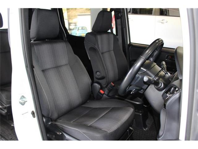 トヨタ ノア ２．０ ＳＩ H29年 (中国) 99