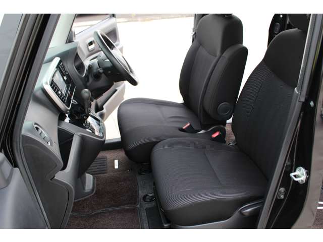 日産 デイズ　ルークス ６６０ ハイウェイスターＸ H30年 (中国) 99