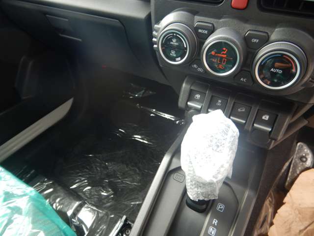 スズキ ジムニー　ノマド １．５ ＦＣ ４ＷＤ R7年 (中国) 99