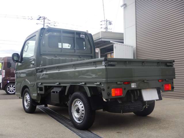スズキ キャリイトラック ６６０ ＫＸ ３方開 ４ＷＤ R8年 (中国) 99