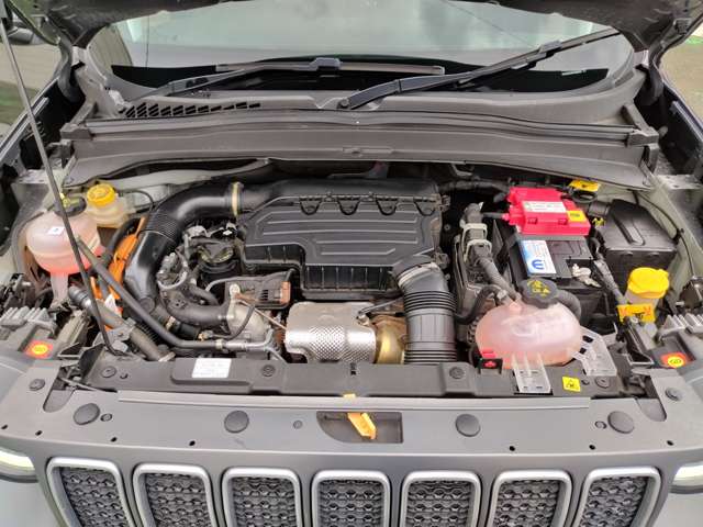 ジープ レネゲード リミテッド ４ＸＥ ４ＷＤ R5年 (近畿) 99