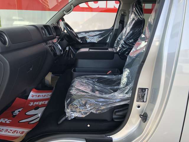 日産 ＮＶ３５０キャラバン　マイクロバス ２．５ ＧＸ スーパーロングボディ ワイド ハイルーフ R8年 (近畿) 99