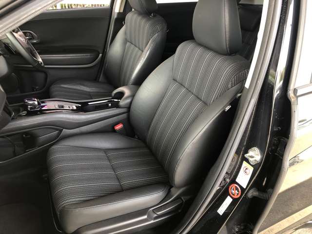 ホンダ ヴェゼル １．５ ハイブリッド Ｚ H27年 (近畿) 99