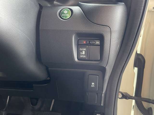 ホンダ Ｎ　ＢＯＸ ６６０ Ｇ Ｌパッケージ H27年 (近畿) 99