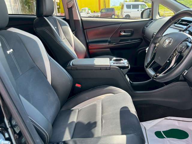 トヨタ プリウスΑ １．８ Ｓ ツーリングセレクション Ｇ'Ｓ H29年 (九州・沖縄) 99