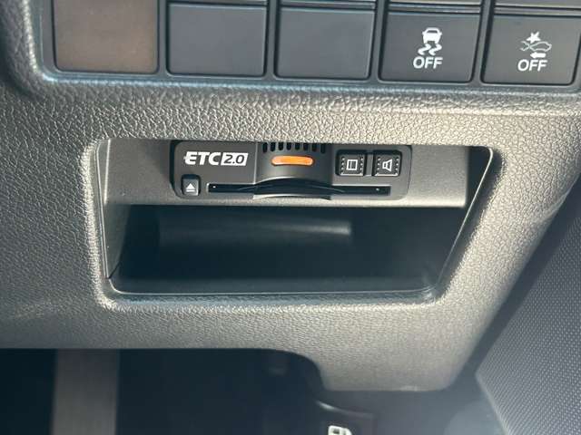 ホンダ ＣＲ－Ｖ ２．０ Ｅ：ＨＥＶ ＥＸ マスターピース R4年 (九州・沖縄) 99