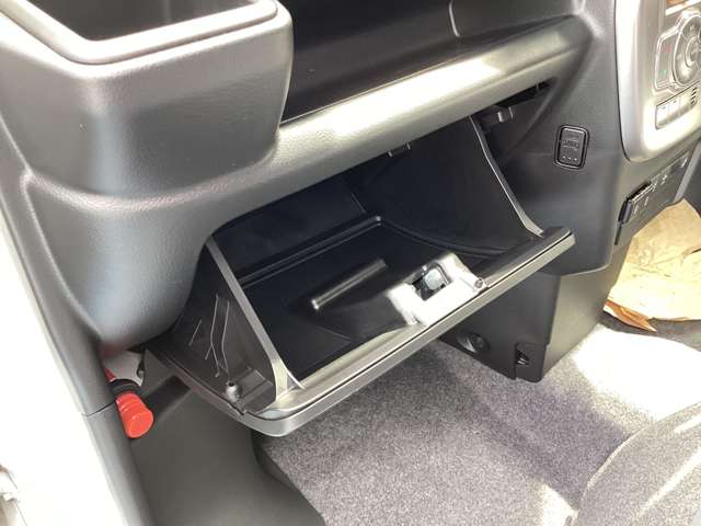 スズキ エブリイワゴン ６６０ ＰＺターボ ハイルーフ R8年 (関東) 99