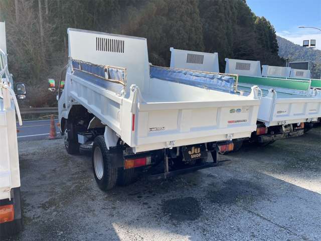 日野自動車 デュトロ ３Ｔダンプ H26年 (九州・沖縄) 99