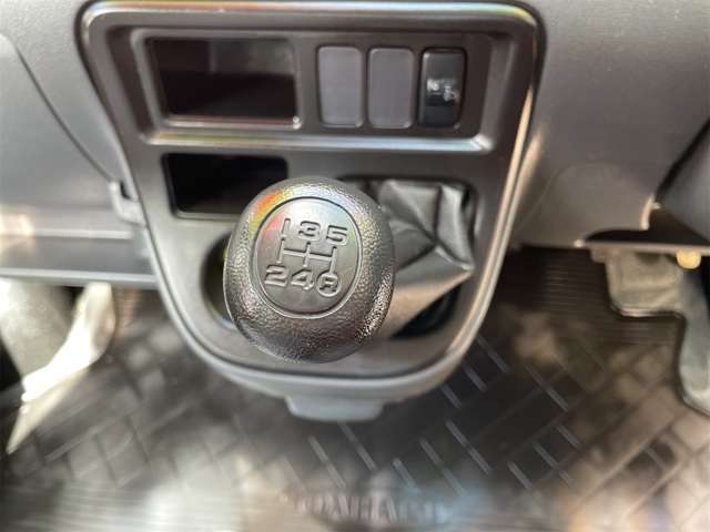 ダイハツ ハイゼットバン ６６０ Ｇ ４ＷＤ H25年 (九州・沖縄) 99