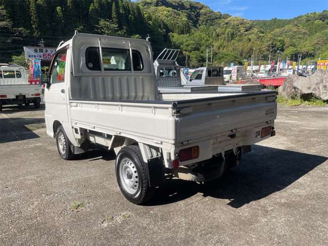 ダイハツ ハイゼットトラック ６６０ エアコン・パワステスペシャル ３方開 ４ＷＤ H25年 (九州・沖縄) 99