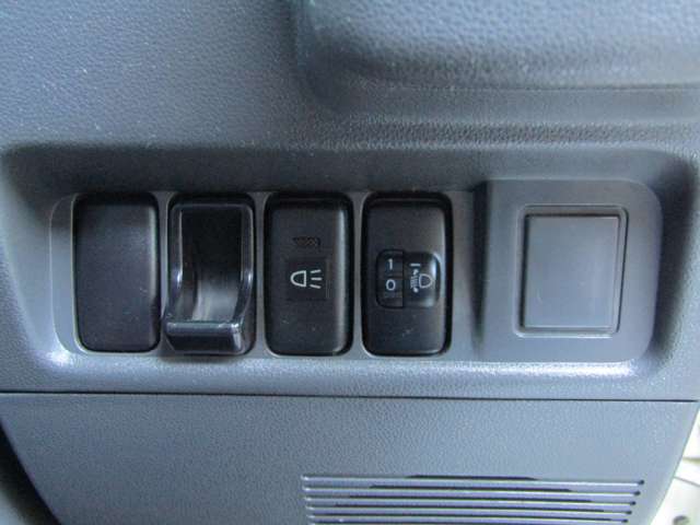 ダイハツ ハイゼットトラック ６６０ 農用スペシャル ３方開 ４ＷＤ H22年 (九州・沖縄) 99