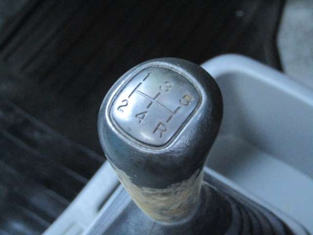 三菱 ミニキャブトラック ６６０ Ｖタイプ ４ＷＤ H25年 (九州・沖縄) 99