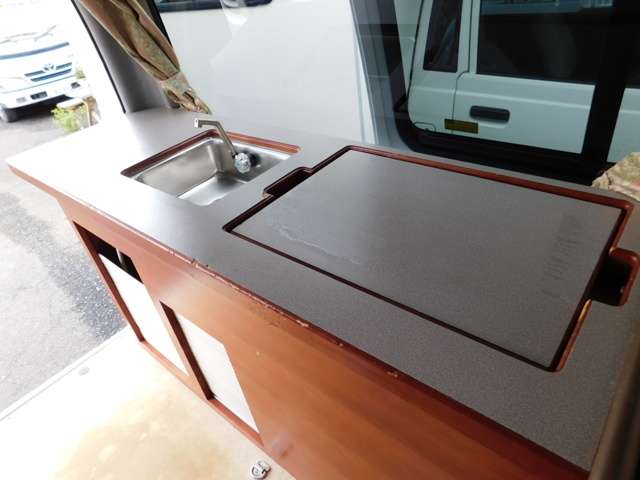 トヨタ ハイエースバン キャンピング H24年 (九州・沖縄) 99