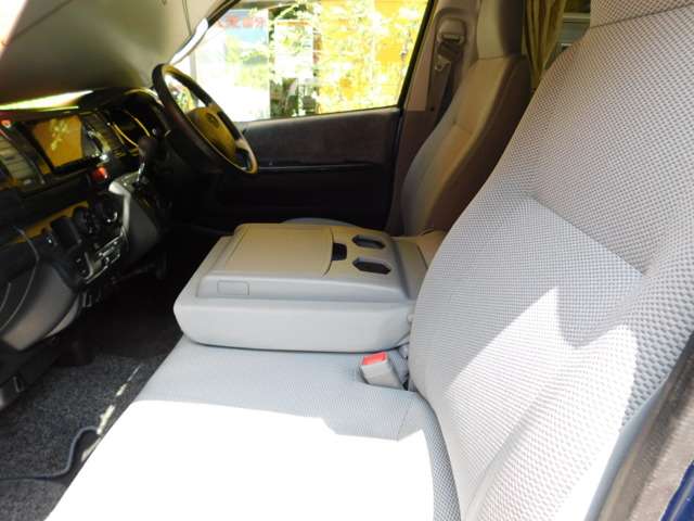 トヨタ レジアスエースバン ２．０ ＤＸ ハイルーフ ロングボディ H19年 (九州・沖縄) 99