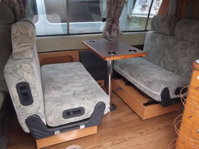 トヨタ グランドハイエース キャンピング H14年 (九州・沖縄) 99