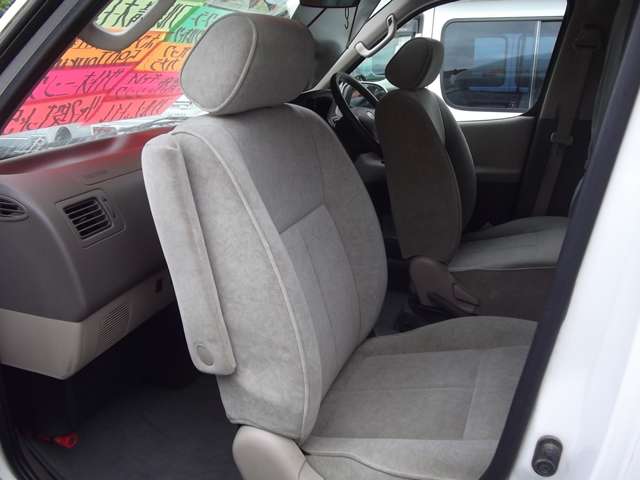 トヨタ グランドハイエース キャンピング Ｉ'Ｍ ＣＲＡＦＴ５９０ＴＯＵＲＩＮＧ H14年 (九州・沖縄) 99