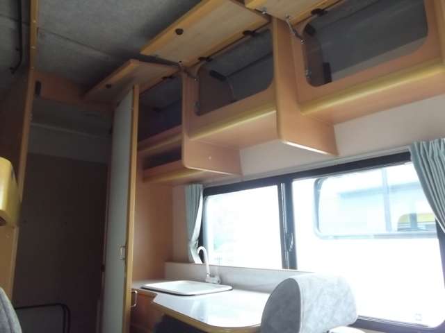 トヨタ グランドハイエース キャンピング Ｉ'Ｍ ＣＲＡＦＴ５９０ＴＯＵＲＩＮＧ H14年 (九州・沖縄) 99