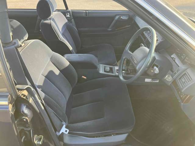 日産 セドリックセダン ２．０ Ｖ２０ツインカムターボ ブロアム H2年 (九州・沖縄) 99