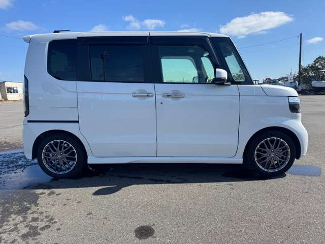 ホンダ Ｎ　ＢＯＸ カスタム ６６０ ターボ R5年 (九州・沖縄) 99