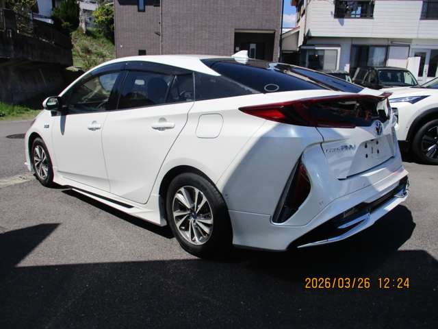 トヨタ プリウスＰＨＶ １．８ Ｓ セーフティ プラス H30年 (九州・沖縄) 99
