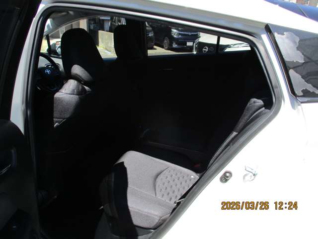 トヨタ プリウスＰＨＶ １．８ Ｓ セーフティ プラス H30年 (九州・沖縄) 99