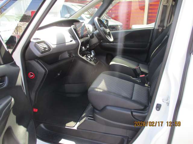 日産 セレナ １．２ Ｅ－ＰＯＷＥＲ ハイウェイスター R4年 (九州・沖縄) 99