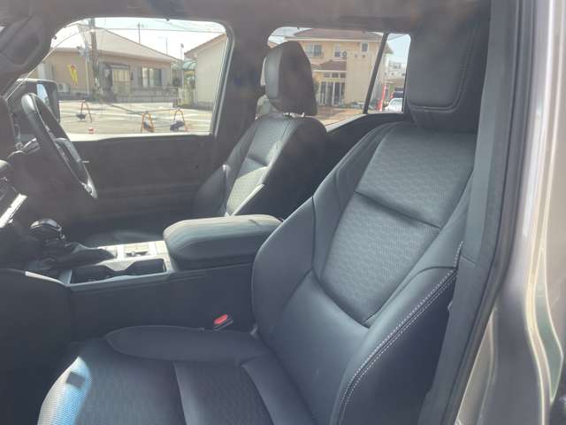 トヨタ ランドクルーザー２５０ ２．７ ＶＸ ４ＷＤ R6年 (九州・沖縄) 99